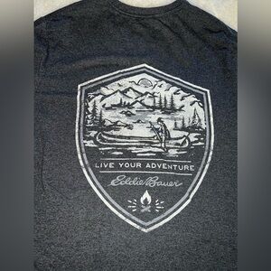 Eddie Bauer men’s live your adventure grey short sleeve shirt. Size XL.